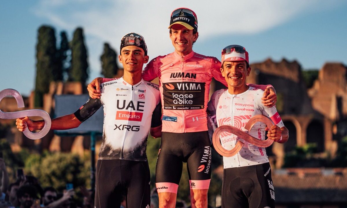 Isaac Del Toro quedó ubicado como segundo en la general y mejor pedalista menor de 25 años, dueño de la maglia bianca