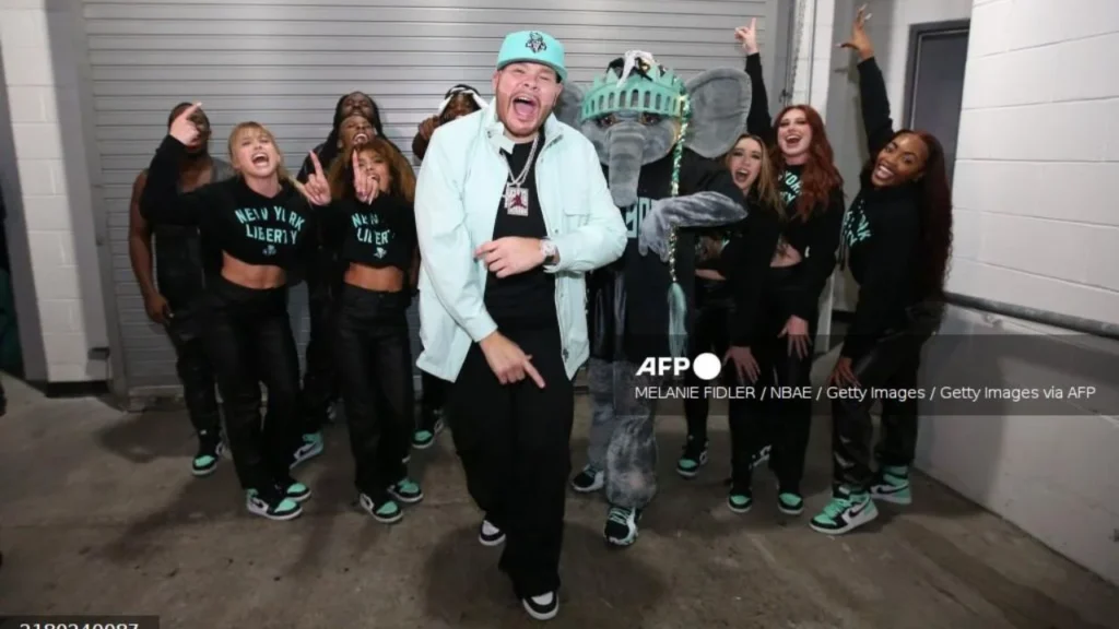 El rapero Fat Joe enfrenta una demanda de su presentador por explotación laboral, abuso relacionado con menores y fraude financiero.