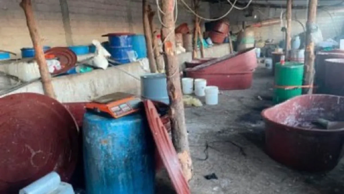 Destruyen "narco laboratorio" con valor de más de 2 mil millones de pesos en Puebla.