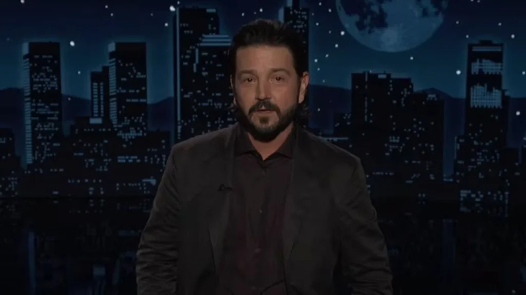 El actor mexicano Diego Luna participó en el programa nocturno de Jimmy Kimmel en el que habló sobre las políticas migratorias de Trump.