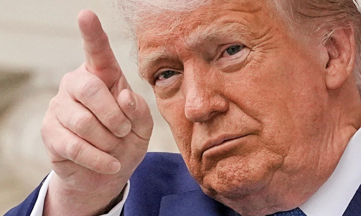Donald Trump eleva a 50% los aranceles al acero y el aluminio