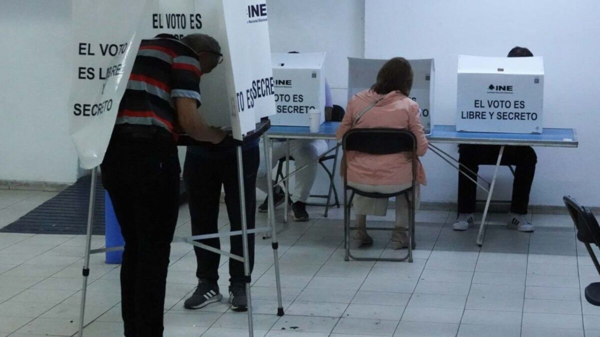 Durante el proceso electoral para renovar las 39 alcaldías y, además, la elección judicial para elegir a los nuevos jueces, magistrados y ministros, autoridades en Durango han reportado que los sufragios se han llevado a cabo con tranquilidad, pero la ciudadanía denunció su descontento por la elección judicial y la mala organización.