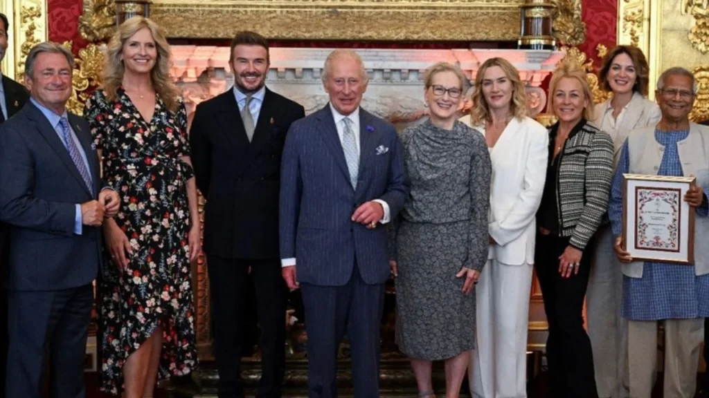 El ex futbolista David Beckham recibió el nombramiento de caballero de parte del rey Carlos III, por lo que ya pueden llamarlo "Sir".