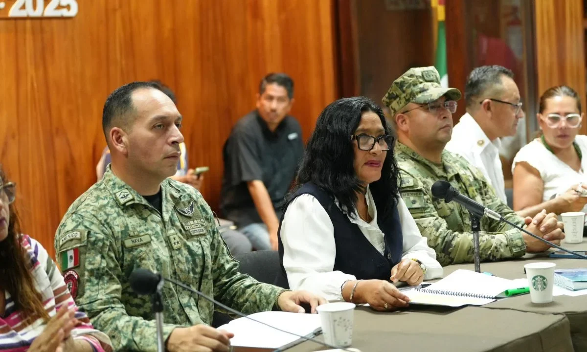 Por la tormenta tropical Dalila, las autoridades de Acapulco emitieron Alerta Naranja e invitaron a la población a evacuar zonas de riesgo.