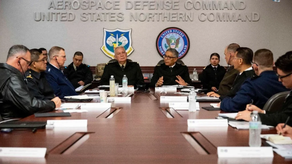 M. Guillot, Comandante del Comando Norte de los E.U.A. (USNORTHCOM)