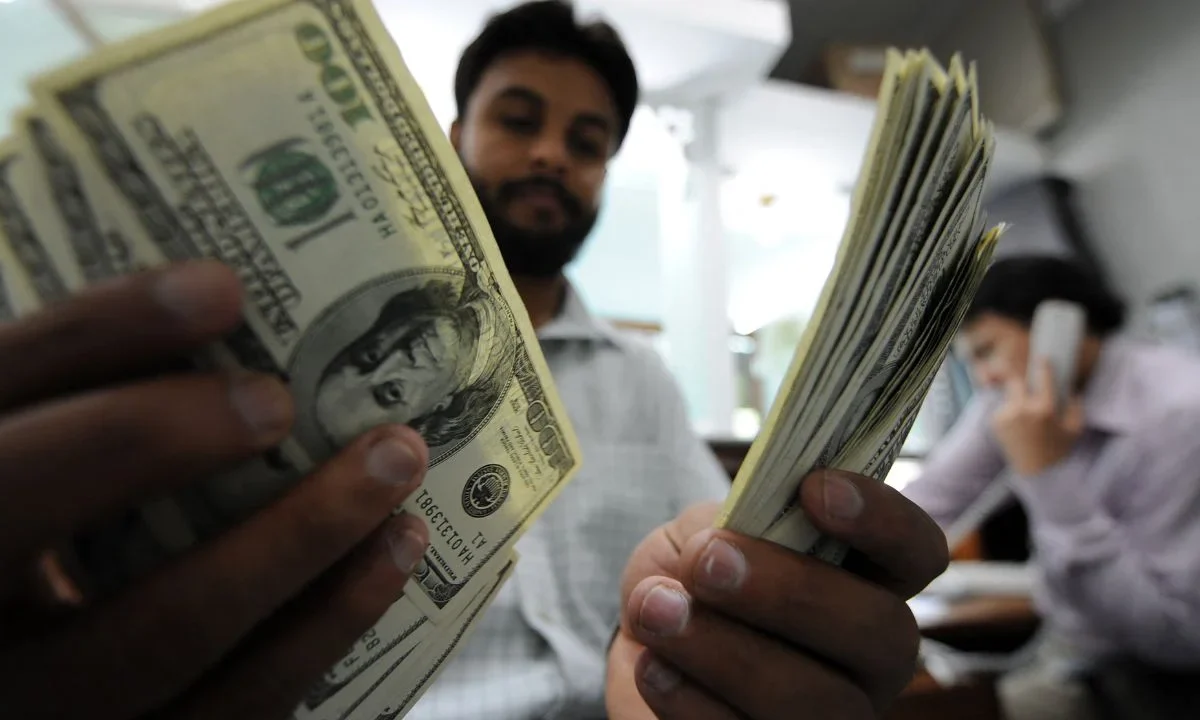 Washington podría seguir rastro de los envíos para limitar a narcos, estima analista financiero