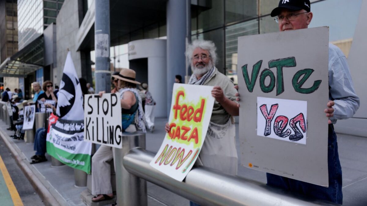 La ONU denunció como “trampas mortales” los centros de ayuda en Gaza, mientras la crisis humanitaria sigue empeorando.