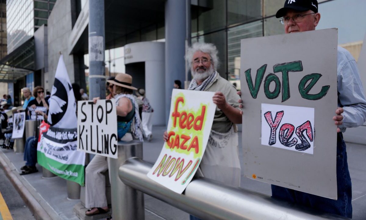La ONU denunció como “trampas mortales” los centros de ayuda en Gaza, mientras la crisis humanitaria sigue empeorando.