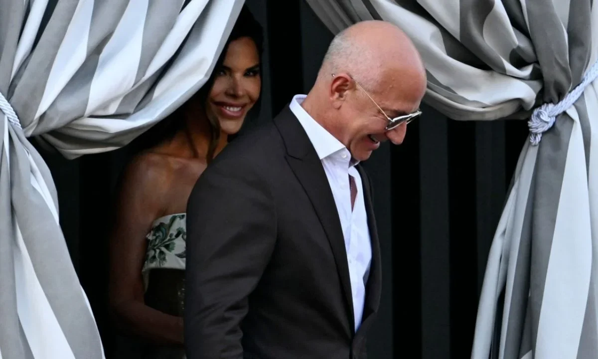 Las festividades de Jeff Bezos y su futura esposa Lauren Sanchez empezaron el jueves y terminarán el sábado con su enlace matrimonial.