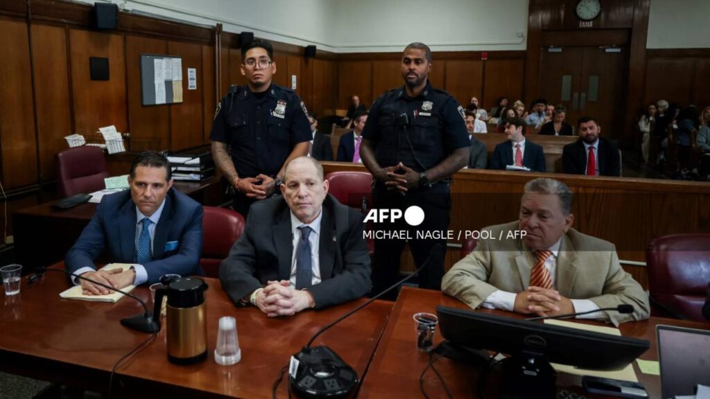 La fiscal Nicole Blumberg repasó caso por caso para demostrar al jurado que Weinstein tenía "todo el poder" y "todo el control" sobre las presuntas víctimas.