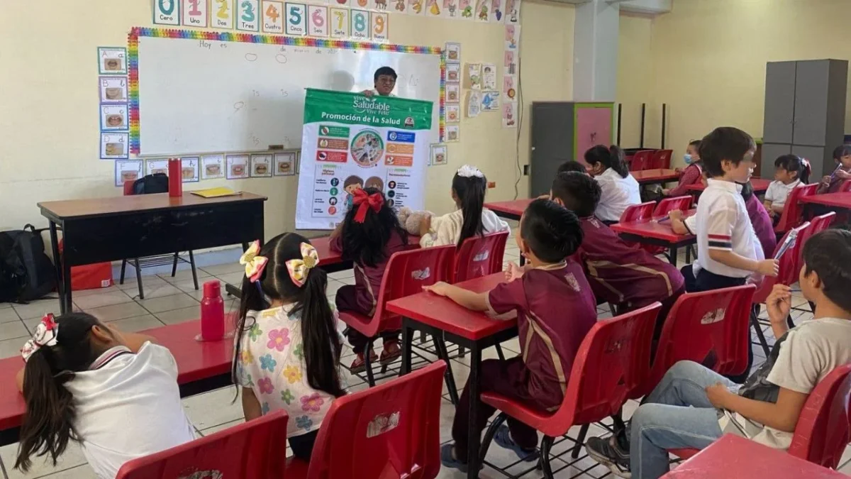 En Campeche redoblan esfuerzos para que las escuelas sean espacios promotores de la salud con programas como "Vive Saludable, Vive Feliz".