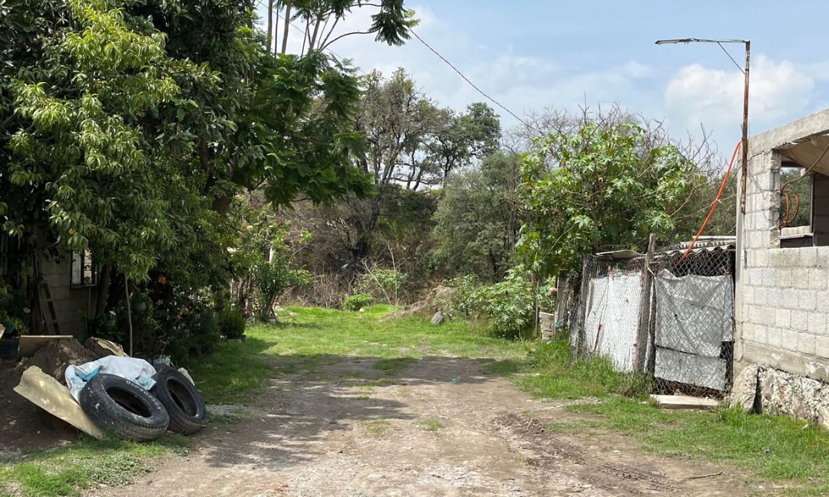 Norberto y Epifanía lograron levantar su vivienda nuevamente y no desean abandonar el lugar.    