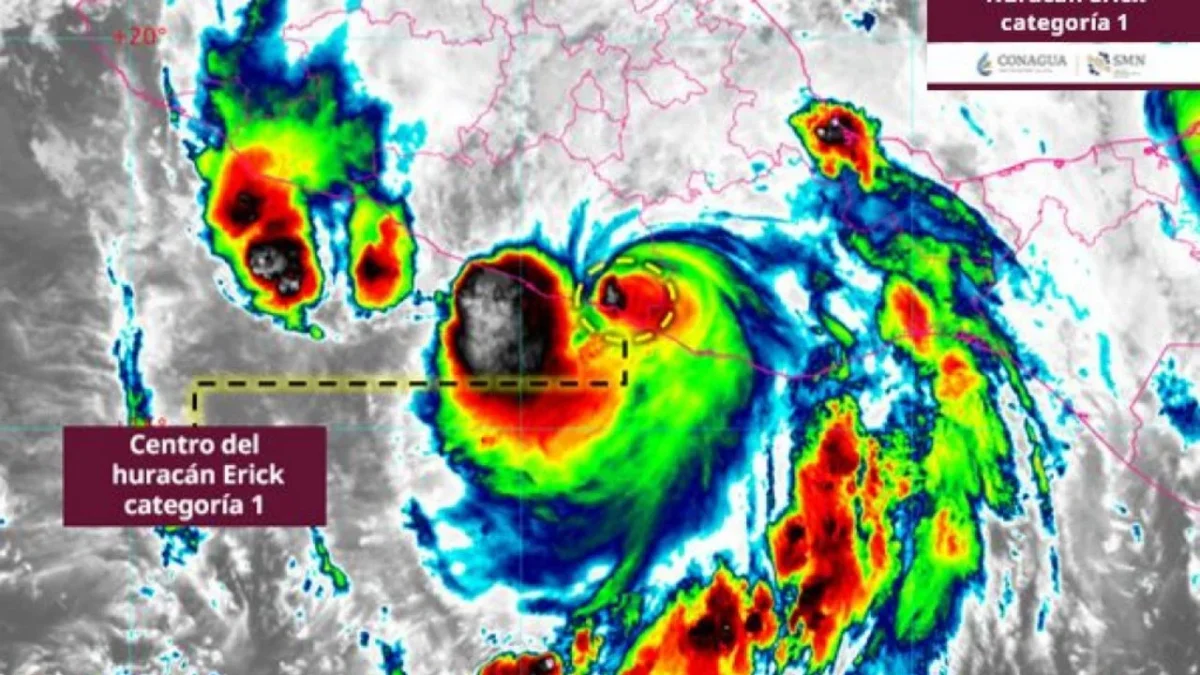 Huracán Erick se degrada a categoría 1 tras tocar tierra