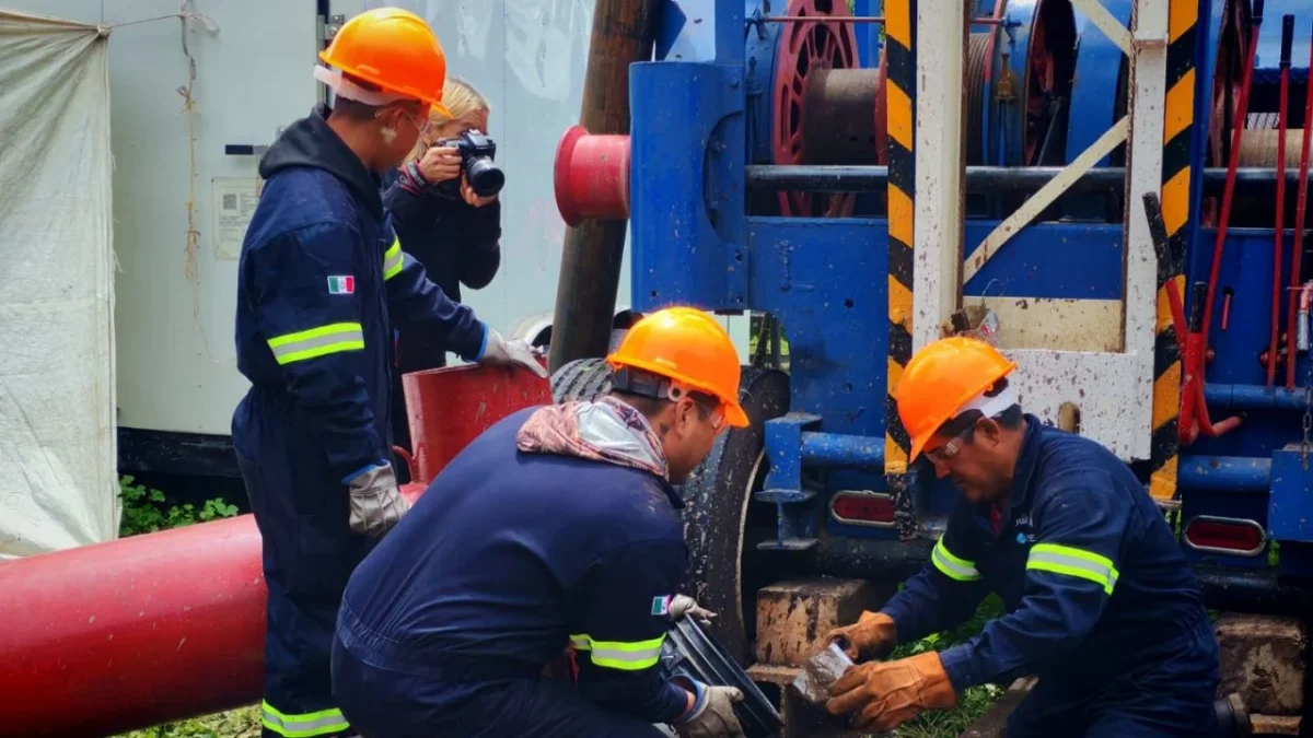 La jefa de Gobierno, Clara Brugada, puso en marcha el programa “Acupuntura Hídrica” para infiltrar agua al subsuelo en 100 espacios de la Ciudad de México (CDMX); en 2025 se destinarán 30 millones de pesos para las intervenciones.