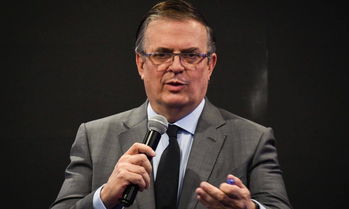 Marcelo Ebrard señaló que la decisión de Trump de poner un arancel de 50% al acero y al aluminio es injusto, ineficaz e insostenible.