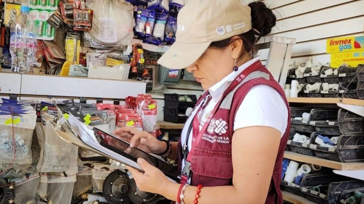 El Instituto de Verificación Administrativa (Invea) de la Ciudad de México ha recibido un total de mil 891 denuncias por irregularidades.