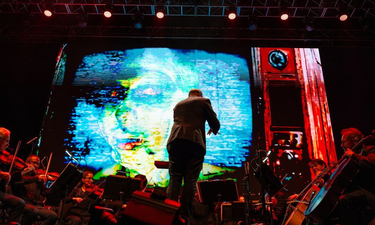 Tras una ovación de más de 10 minutos en 2024, Maiden Symphony se puso en marcha para revivir su épica producción con 70 músicos, visuales impactantes y un gran show de luces.
