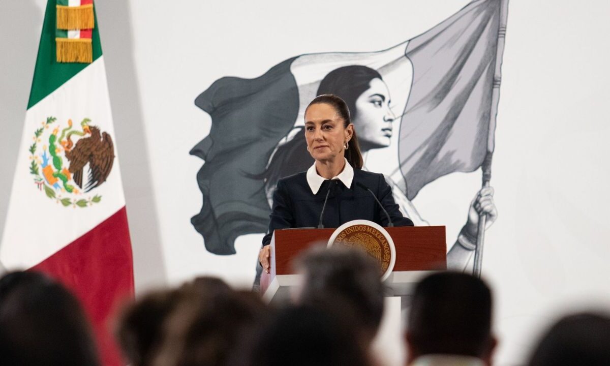 La presidenta Claudia Sheinbaum señaló que la labor de médicos cubanos en países de América Latina "no es trabajo forzado" y que, en su caso, "tendría que comprobarse".