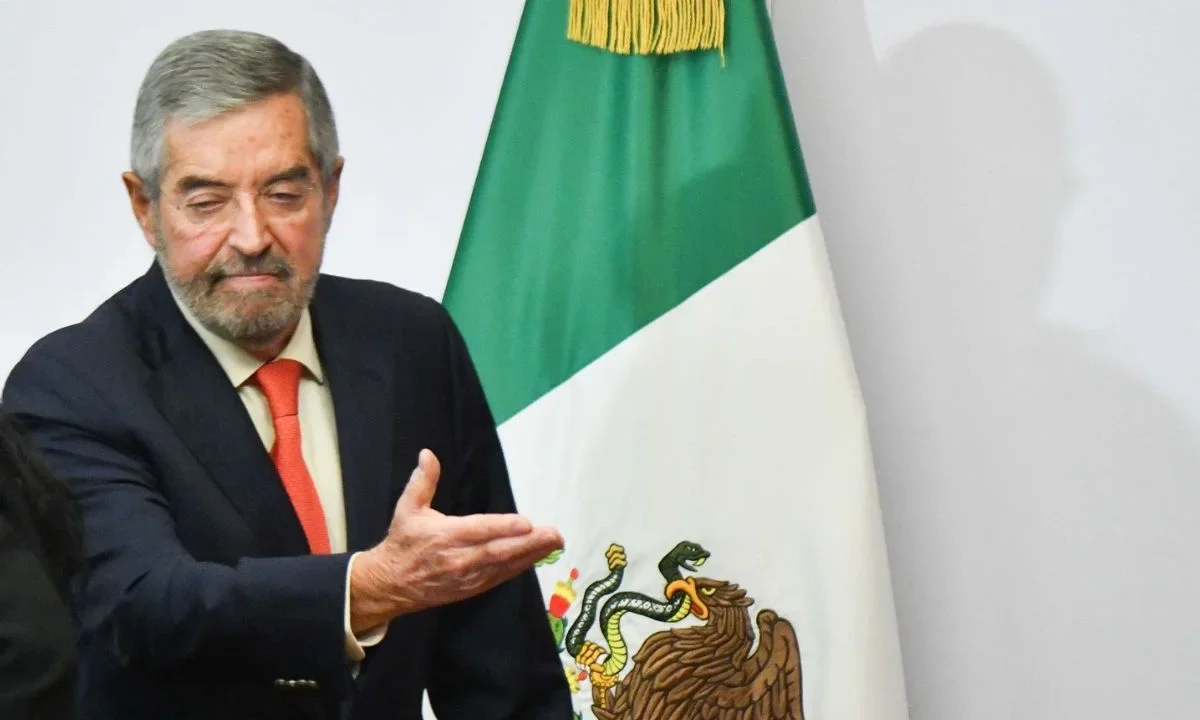 La Secretaría de Relaciones Exteriores (SRE) llamó a Estados Unidos, Irán e Israel a resolver su conflicto mediante el diálogo diplomático.