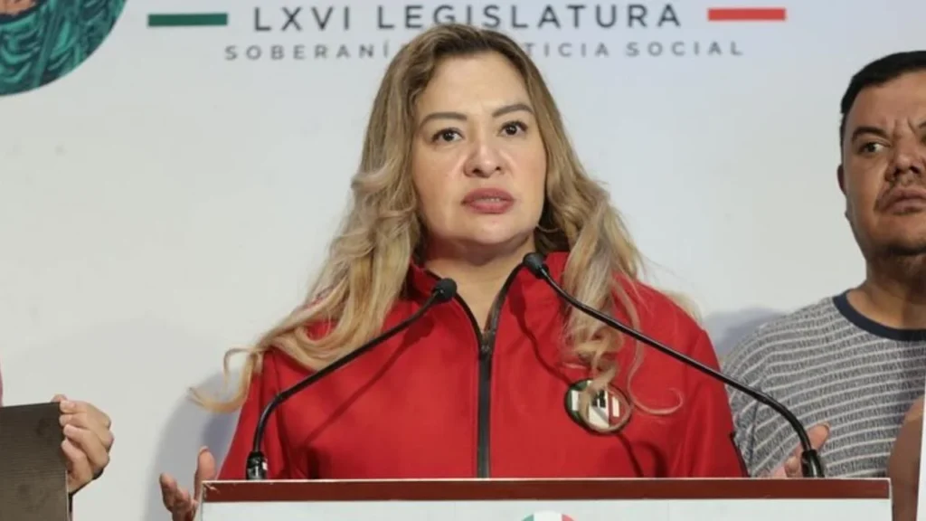 Mónica Sandoval acusó directamente al secretario de Gobierno de la capital, por los ataques que sufrió en el predio de Peralvillo.