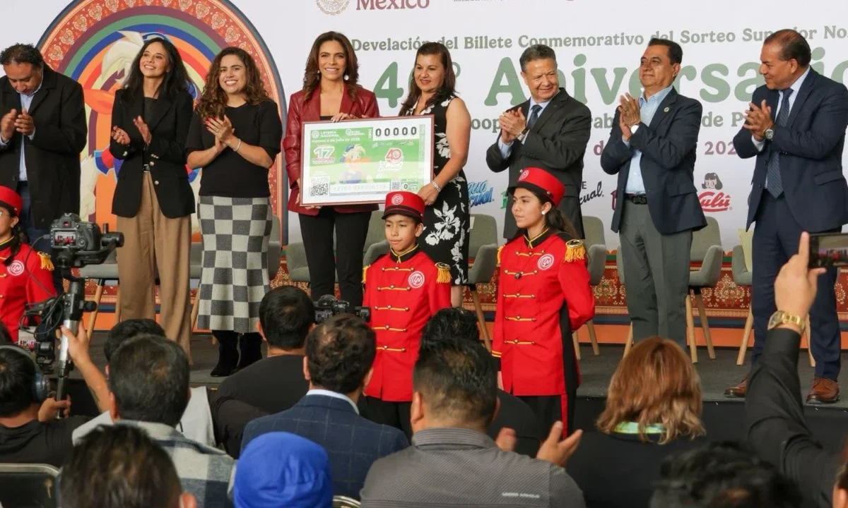 Lotería Nacional y el Gobierno de Hidalgo se unieron para destacar a la Cooperativa Pascual, con el billete del Sorteo Superior No. 2850.
