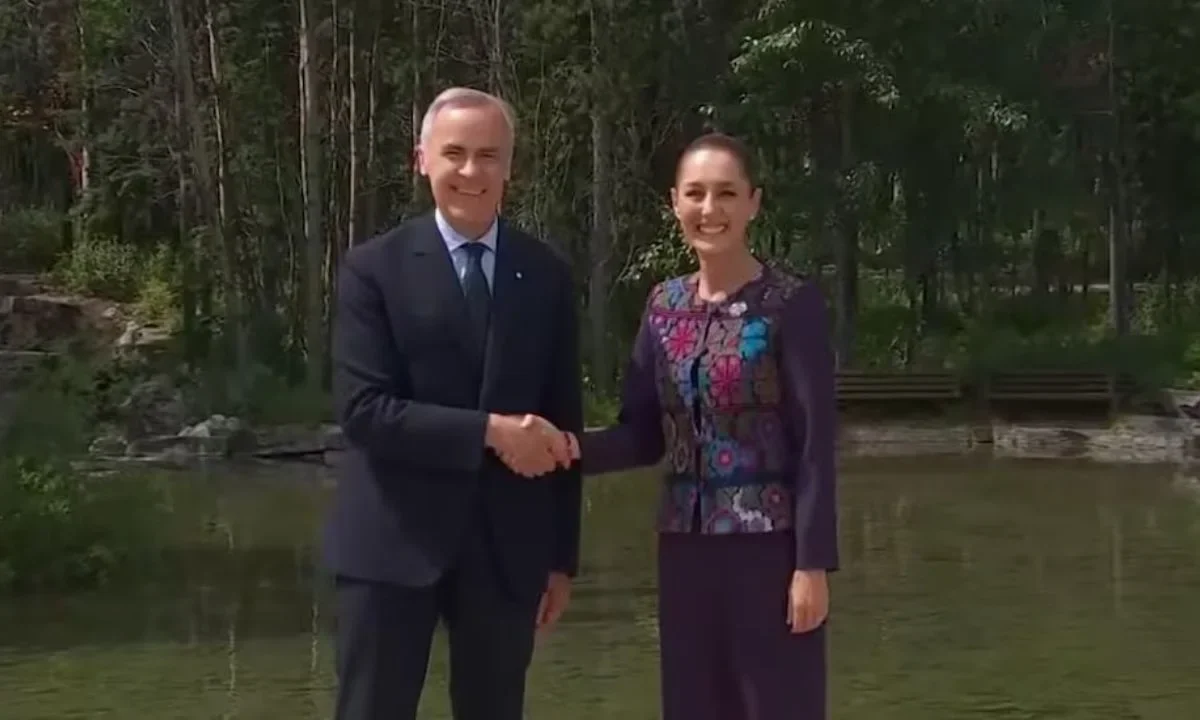 Mark Carney recibe a Claudia Sheinbaum en la reunión del G7