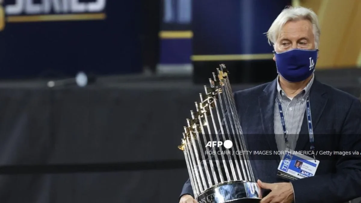 Mark Walter, dueño de los Dodgers habría comprado a los Lakers