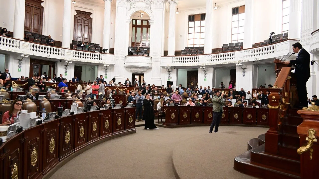 Mesa directiva descarta parálisis legislativa en Congreso CDMX.
