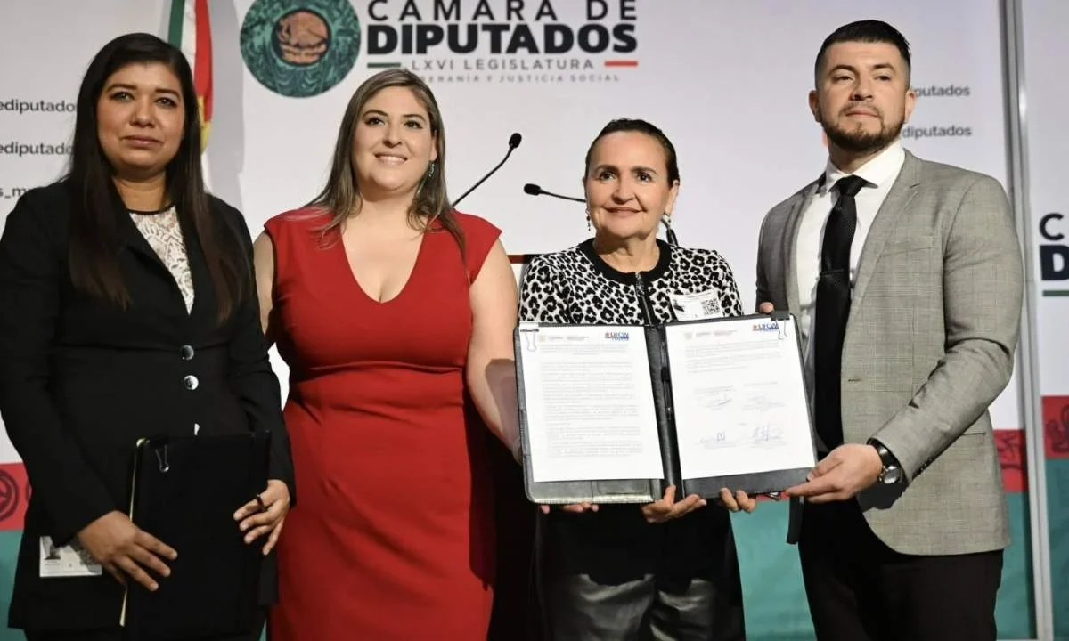 Morena impulsa un convenio de colaboración para dignificar el trabajo de los migrantes que residen en Canadá.