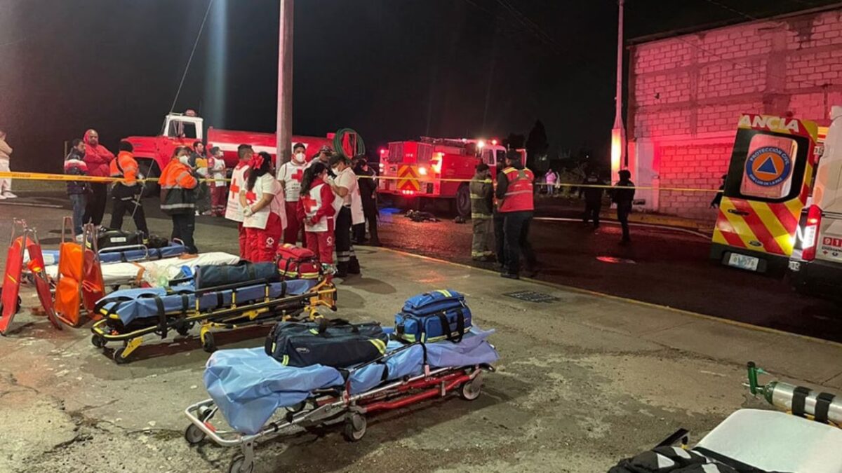 Doce personas murieron y tres más resultaron lesionadas por un incendio en una clínica de rehabilitación contra las drogas llamada Volver a Vivir 24 Horas A.C en Guanajuato, informó este domingo la fiscalía del estado.