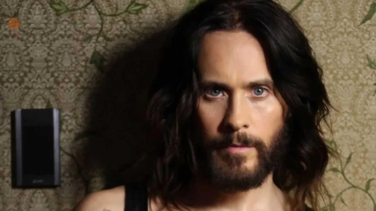 El actor y cantante Jared Leto fue acusado por nueve mujeres de tener conductas inapropiadas contra ellas cuando eran menores de edad.