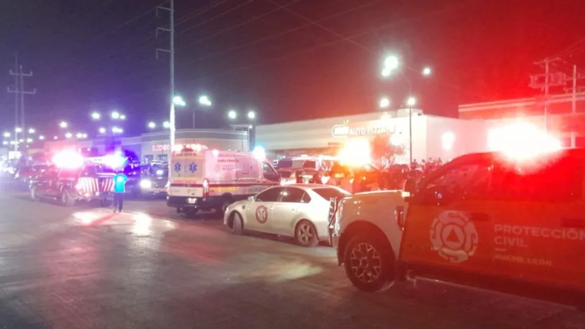Un accidente registrado la noche del sábado en una feria, en el fraccionamiento Buena Vista, en el municipio de El Carmen, en Nuevo León, dejó al menos seis menores de edad lesionados tras el desplome de un juego mecánico.
