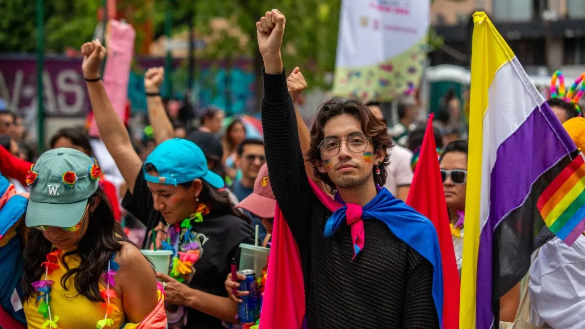 Conoce el origen del Día Internacional del Orgullo LGBT+, una manifestación por la visibilidad, respeto y dignidad de la diversidad sexual.