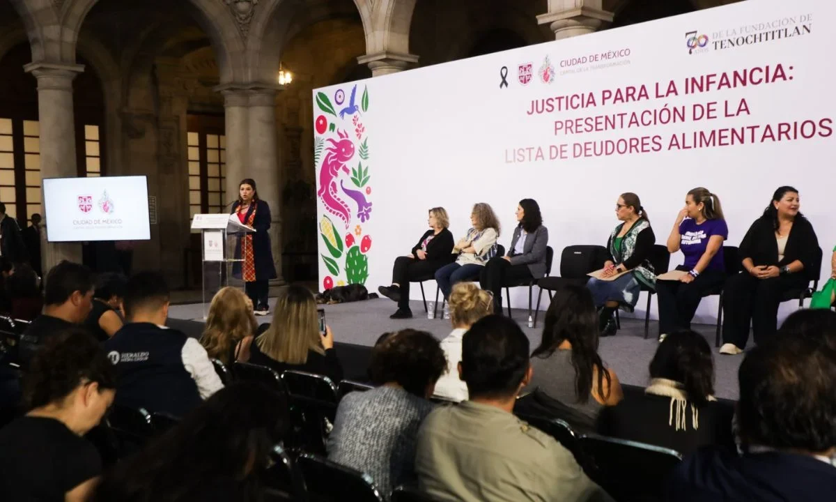 Clara Brugada encabezó la presentación el registro de deudores alimentarios de la Ciudad de México (CDMX).