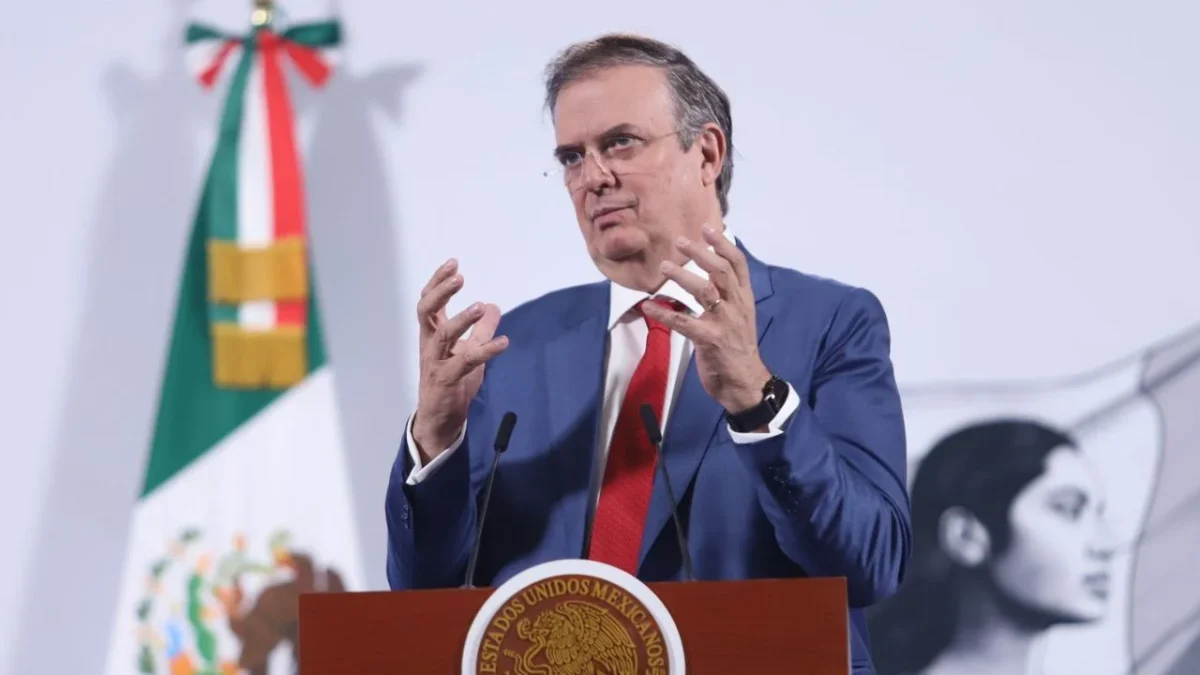 Marcelo Ebrard, descartó que las protestas de migrantes en Los Ángeles tengan que ver con la idea de imponer aranceles a las remesas.