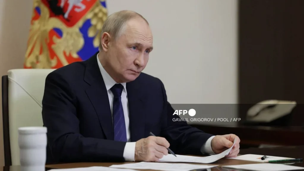 Putin no viajará nuevamente a cumbre de los BRICS por orden de arresto de la CPI