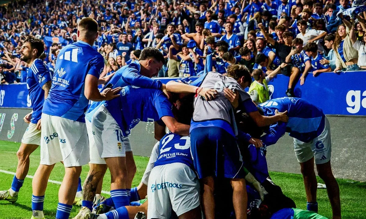 Real Oviedo de Grupo Pachuca asciende a La Liga de España