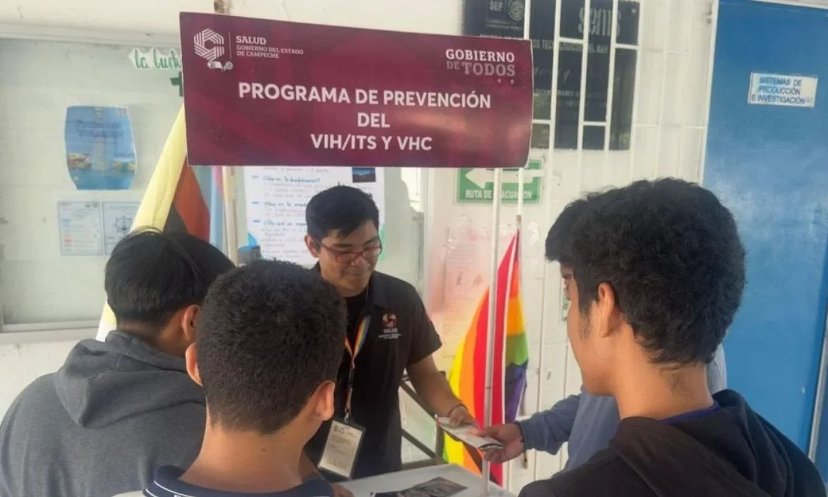 Dentro de las acciones de salud sexual en Campeche destacan pláticas de orientación, pruebas rápidas de detección de VIH y preservativos.