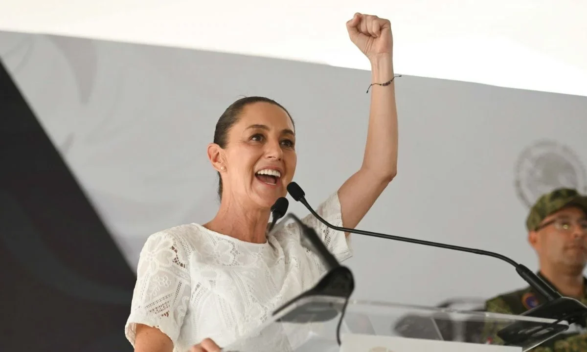 La presidenta Claudia Sheinbaum rechazó que en Yucatán existe desabasto de energía eléctrica y acusó a una “campañita” de la oposición.