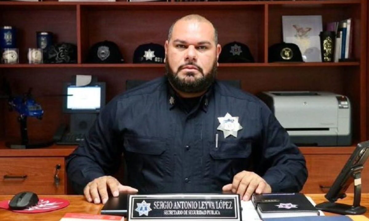 Deja su cargo el secretario de Seguridad y Tránsito de Culiacán en medio de investigaciones por detención de 7 municipales por agresión a estatales.