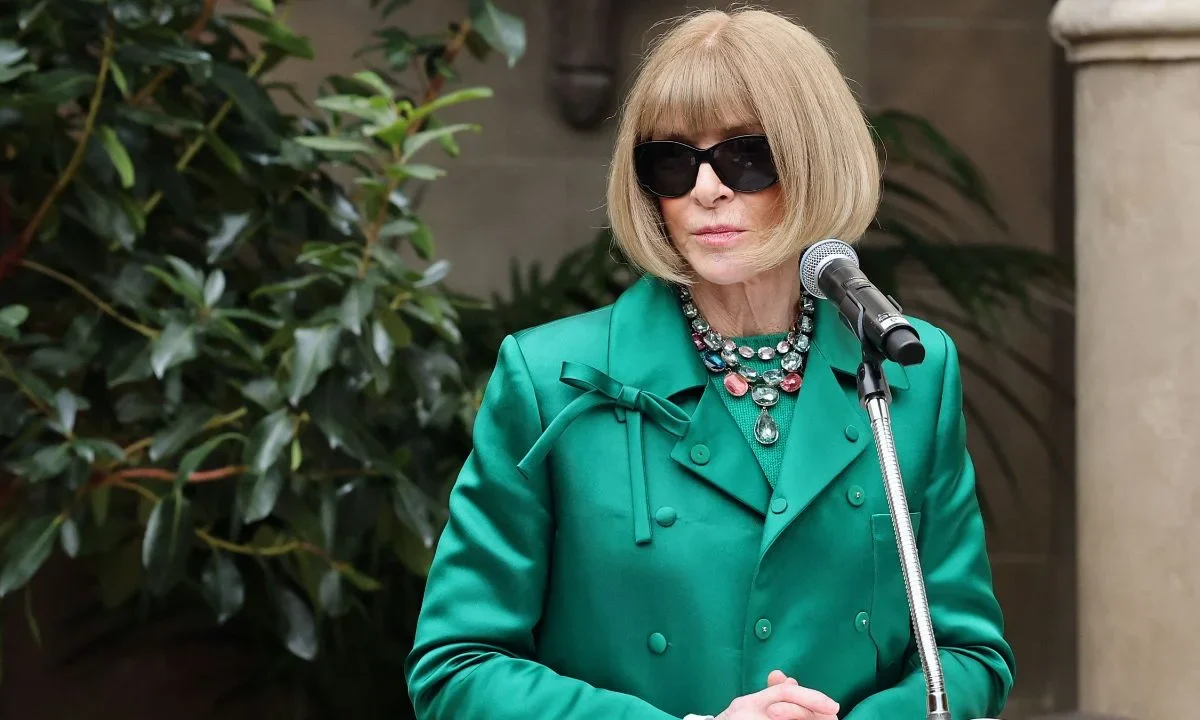 Luego de 37 años, Anna Wintour dejará de ser la editora en jefe de la revista de moda Vogue, según reportan medios estadounidenses.