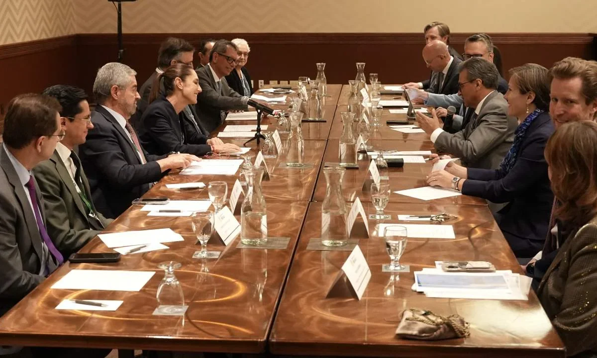 Sheinbaum posterga reunión con Trump