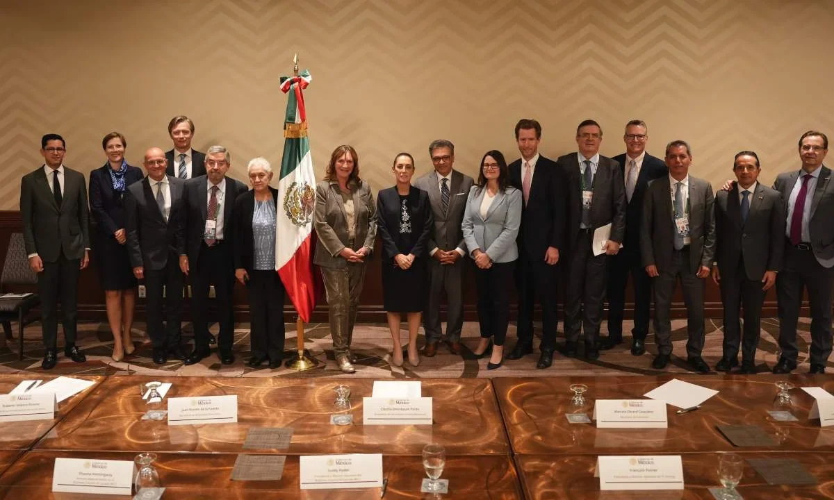 Sheinbaum posterga reunión con Trump