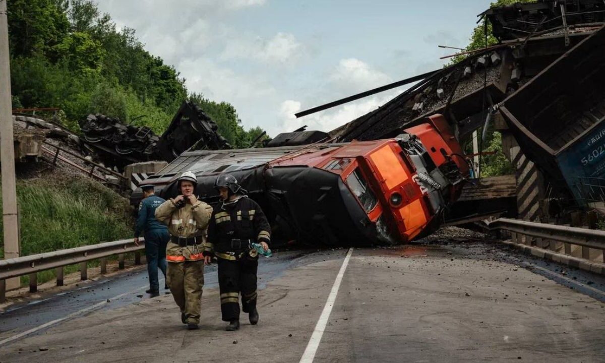 Según Kiev, el ataque, denominado operación Spiderweb, destruyó 40 aeronaves rusas, lo que equivale a casi un tercio de los bombarderos del Kremlin