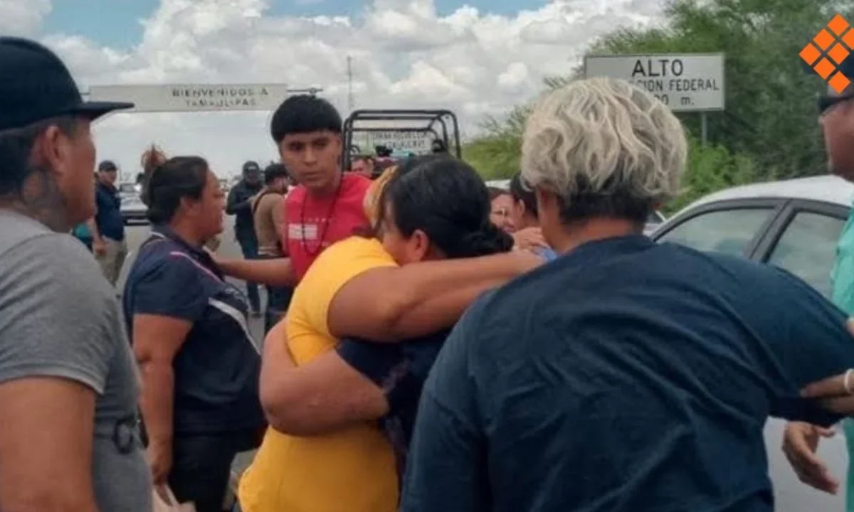 Se reúnen 4 plagiados en Nuevo León con familiares.