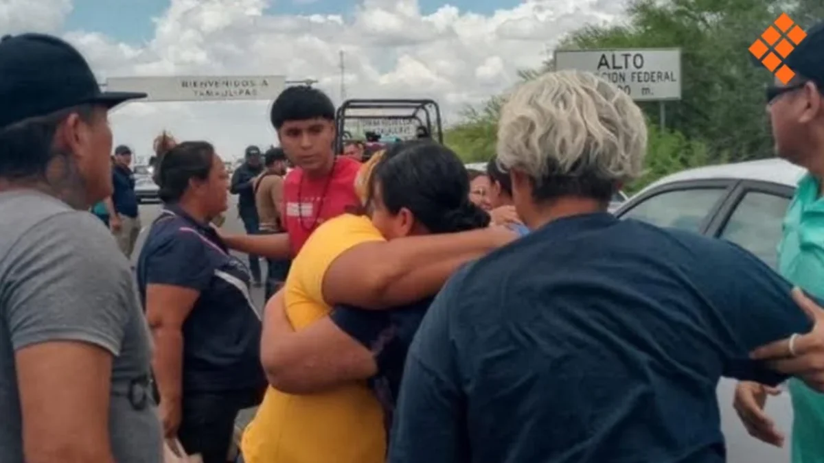 Las víctimas se reunieron con sus seres queridos en la línea divisoria entre Nuevo León y Tamaulipas.