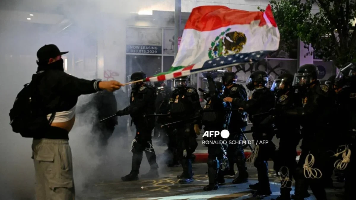 Senadores de la 4T se deslindan de los hechos violentos en Los Ángeles, California.