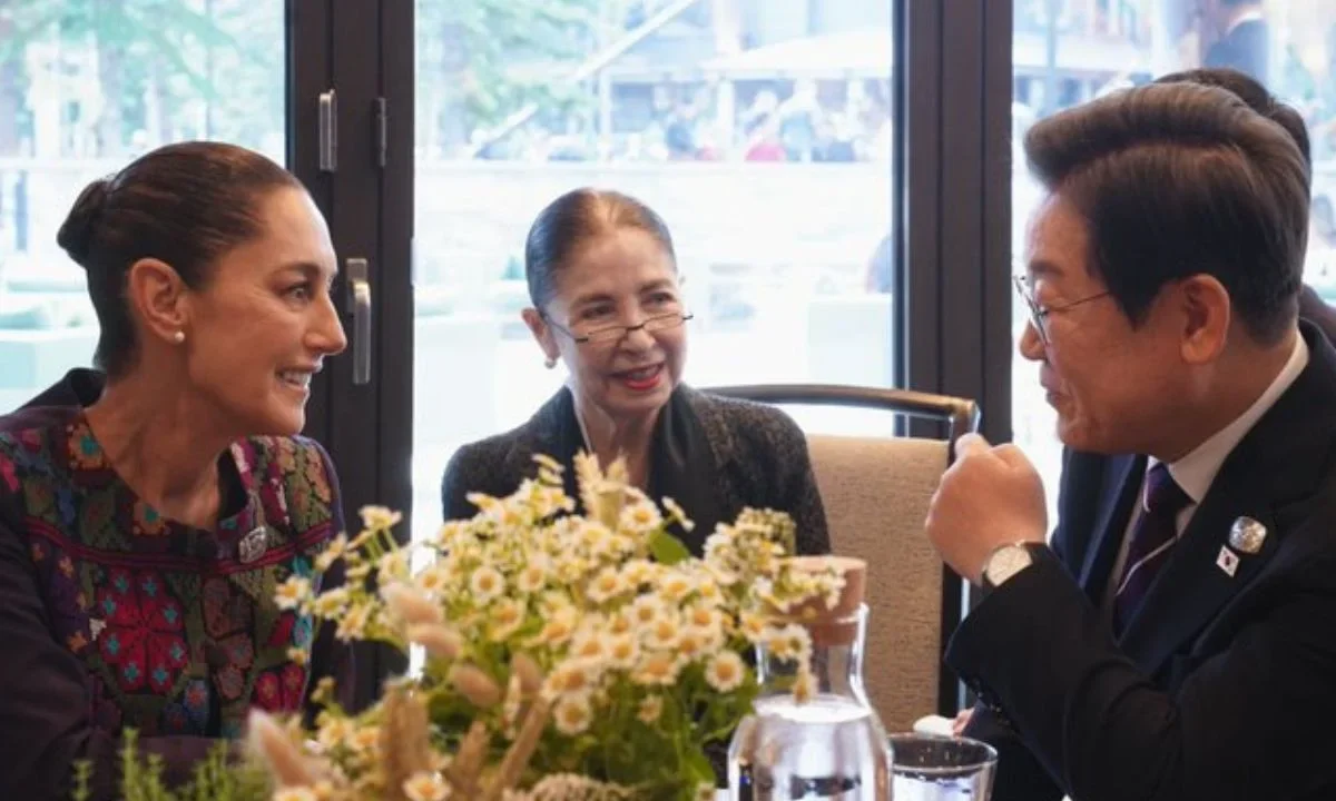 La presidenta Claudia Sheinbaum se reunió con el presidente de Corea del Sur, durante la cumbre del G7.