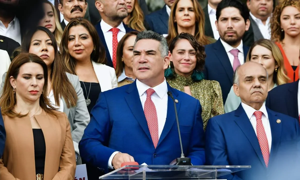 Asegura "Alito" Moreno, que si el PRI gobernara, no habría aranceles de Trump