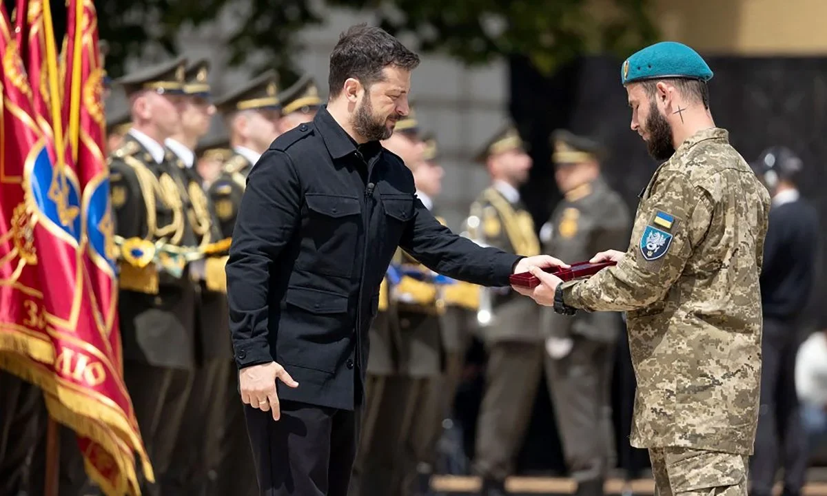 Zelenski reforzó lazos con Polonia durante la visita del presidente saliente, Andrzej Duda, a Kiev, pese a la tensión por la postura anti-OTAN del próximo mandatario 